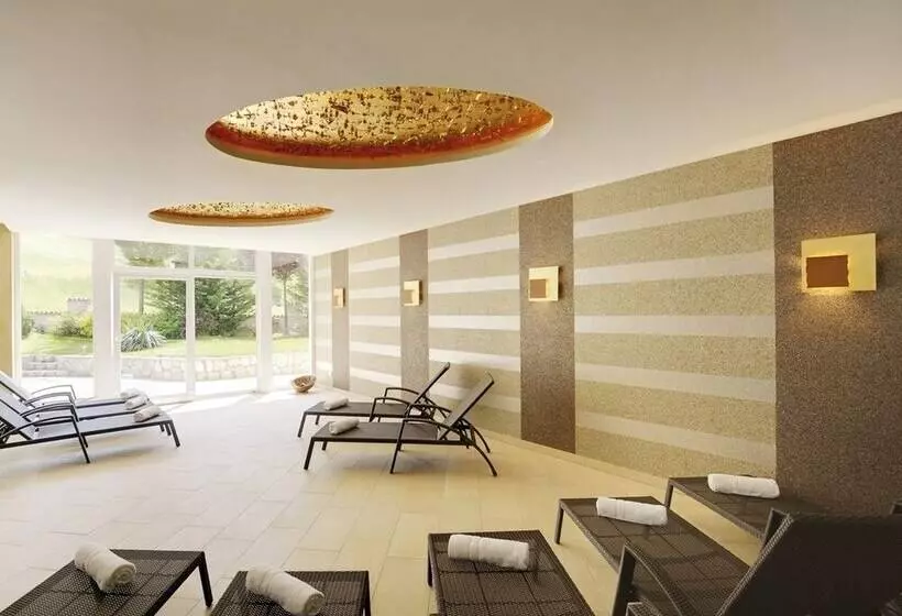 Отель Wiesenhof Gardenresort