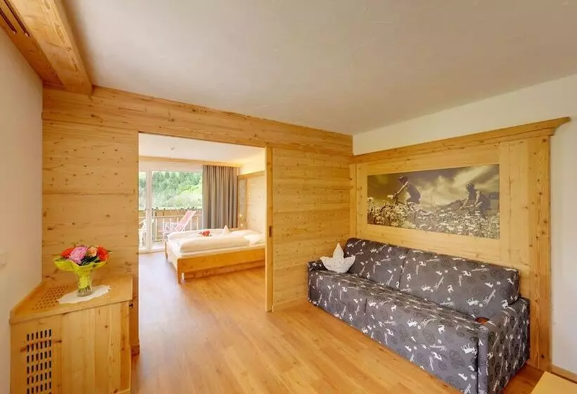 Отель Wiesenhof Gardenresort