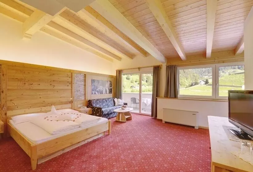 Отель Wiesenhof Gardenresort