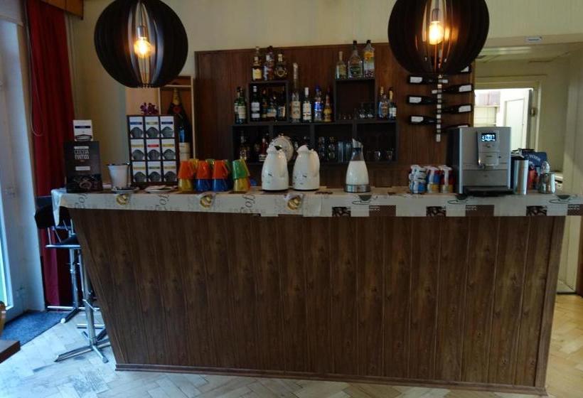 צימר Pension Am Waldesrand