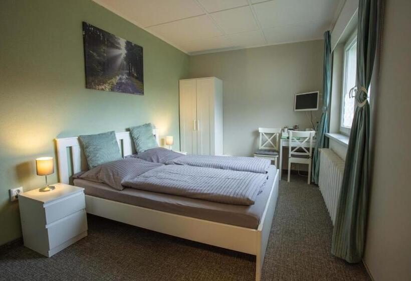 צימר Pension Am Waldesrand