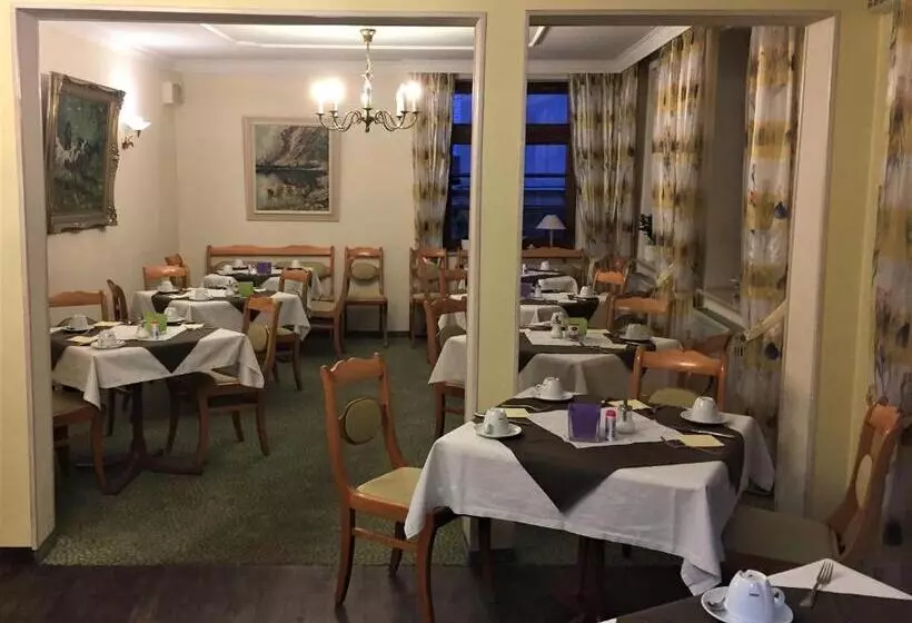 ホテル Eberbacher Hof