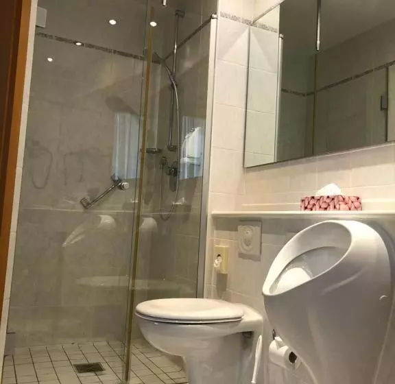 Отель Engelberg 24h Check In