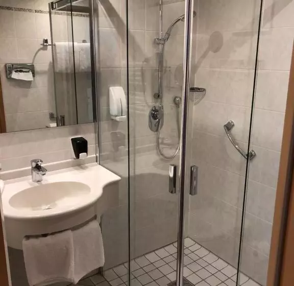 Отель Engelberg 24h Check In