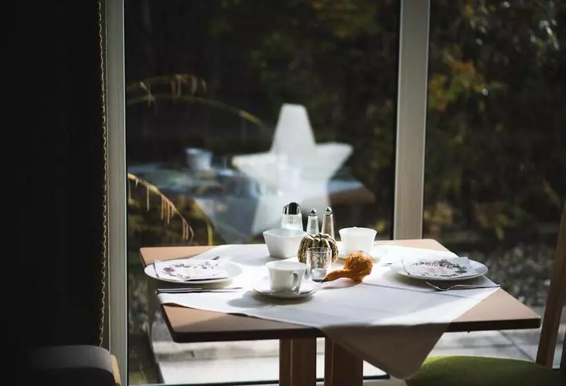 Отель Engelberg 24h Check In