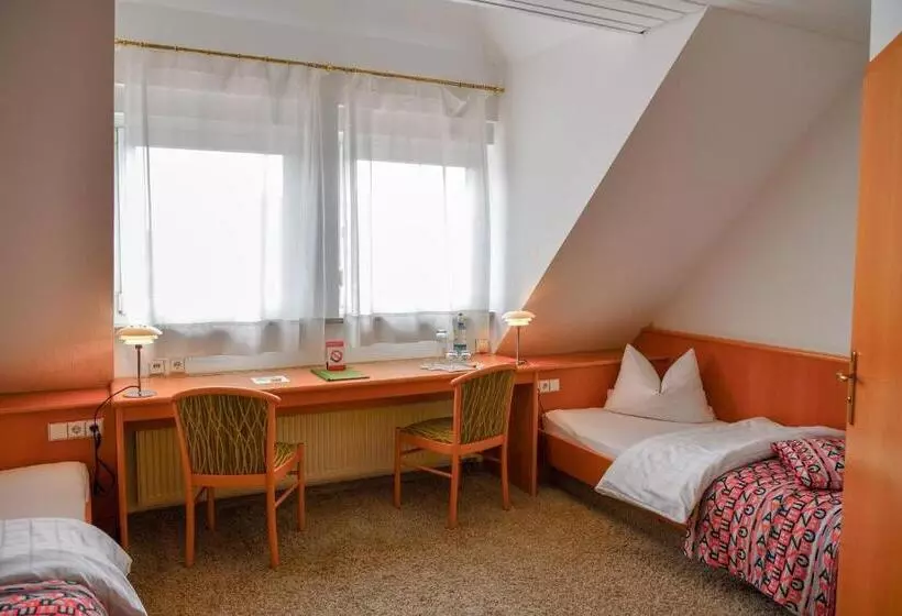 Отель Engelberg 24h Check In