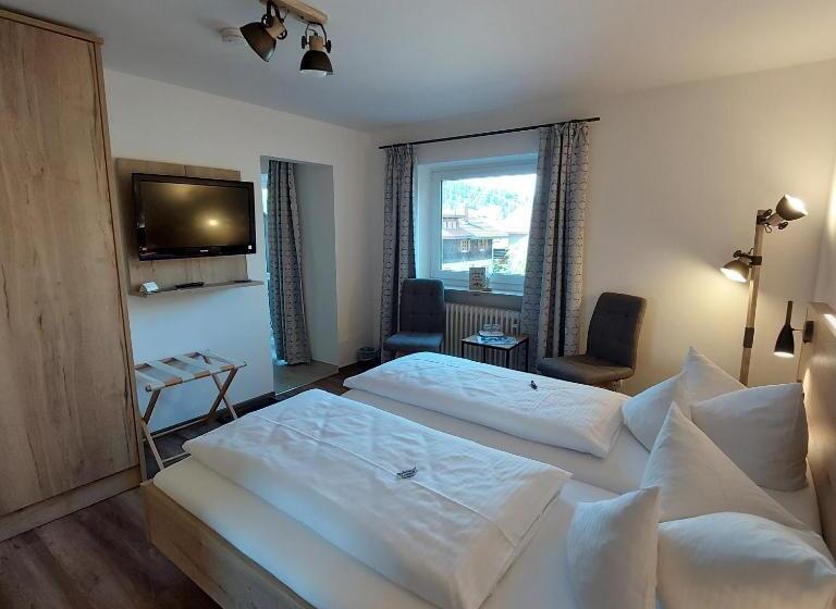 Hotel Garni Malerwinkl