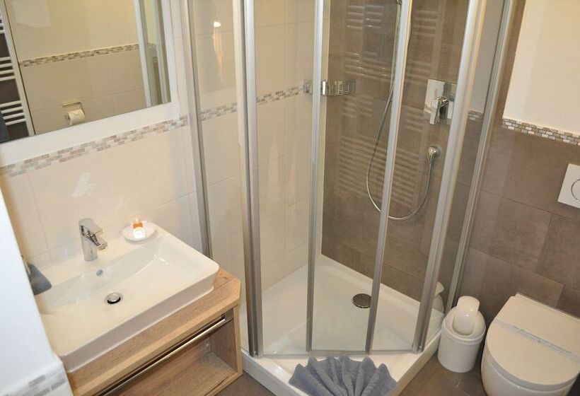 Hotel Garni Malerwinkl