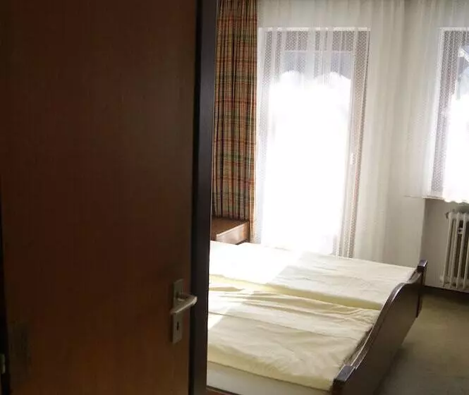 Отель Gastehaus Charlotte