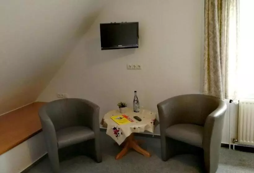 فندق & Gasthaus Zum Domkreuger