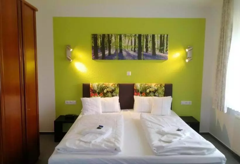 فندق & Gasthaus Zum Domkreuger