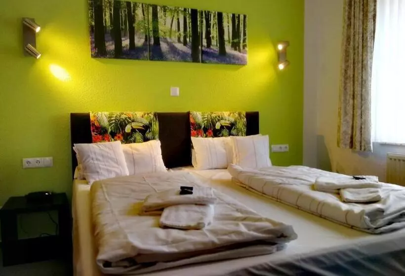 فندق & Gasthaus Zum Domkreuger