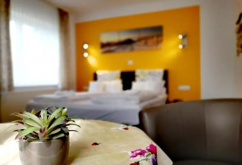 فندق & Gasthaus Zum Domkreuger