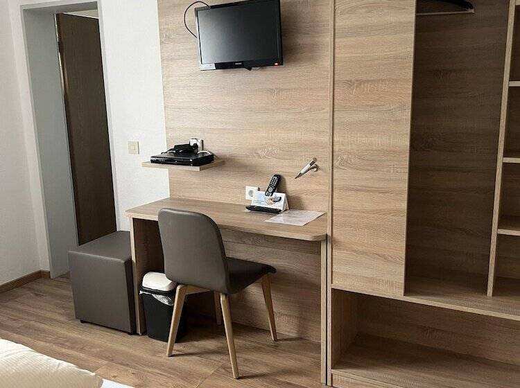 ホテル Hubertushof