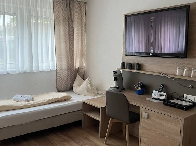 ホテル Hubertushof