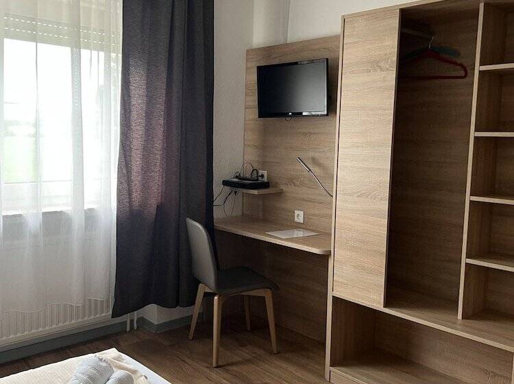 ホテル Hubertushof