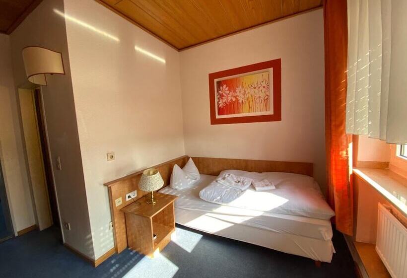 ホテル Hubertushof