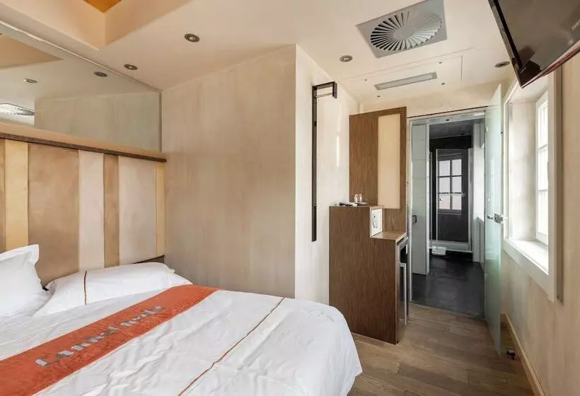 Wirtshaus & Hotel Landsknecht