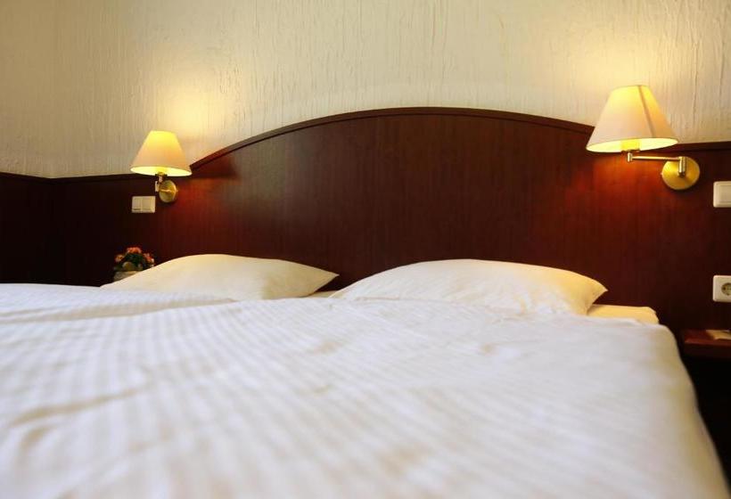 酒店 Restaurant Jägerhof