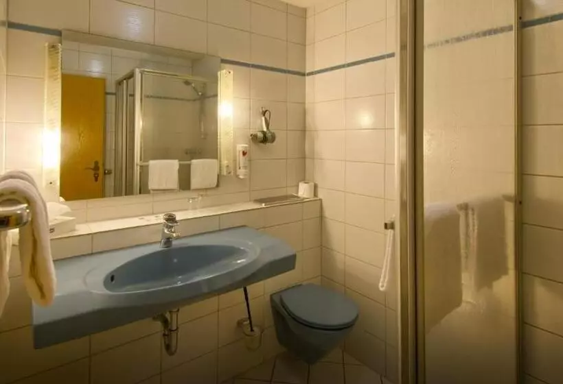 호텔 Landgasthof Zum Schwanen