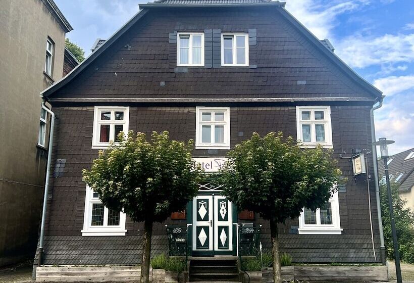 בית מלון כפרי Pemü