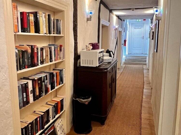 בית מלון כפרי Pemü