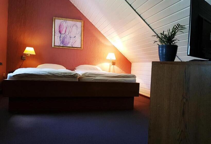 酒店 Restaurant Jägerhof