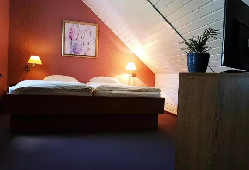 ホテル Restaurant Jägerhof