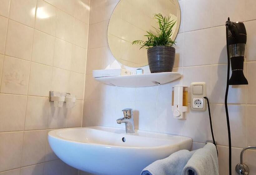 酒店 Restaurant Jägerhof