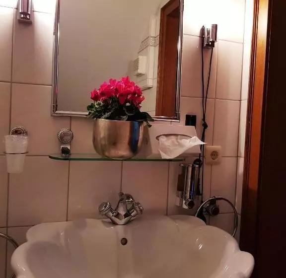 ホテル Restaurant Jägerhof