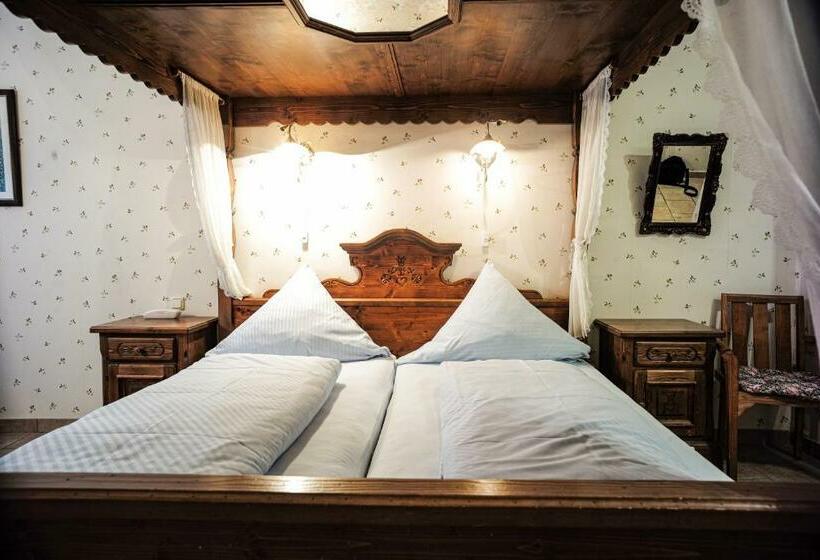 酒店 Restaurant Wolfsschlucht Gmbh