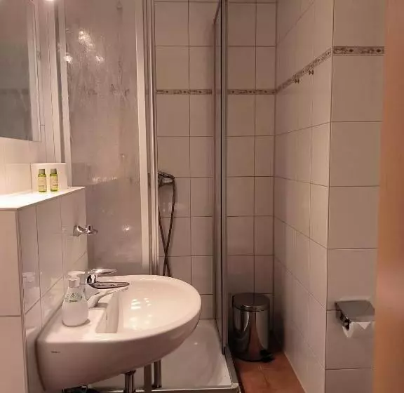 Отель Ritters Weinstuben