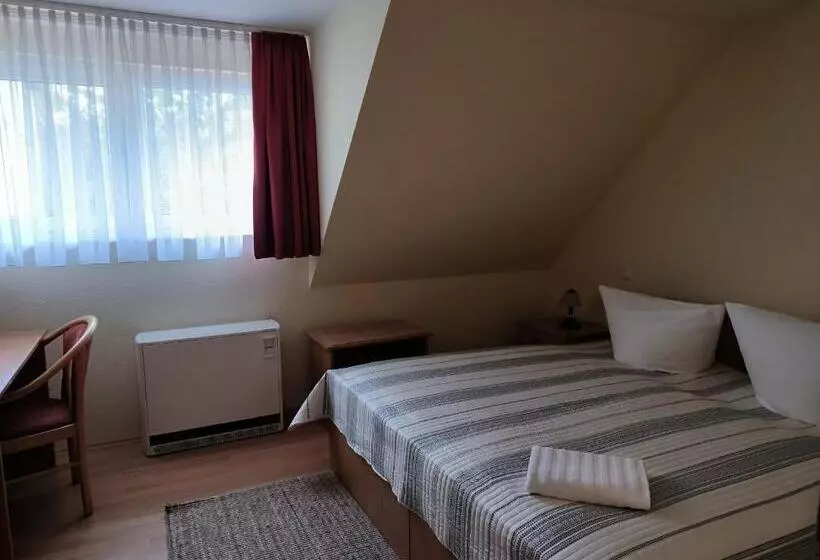 Отель Ritters Weinstuben