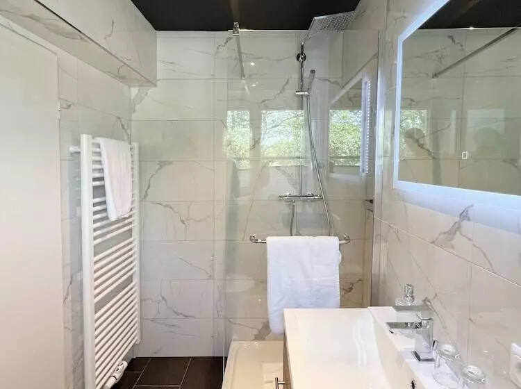 Отель Schlossblick Chiemsee