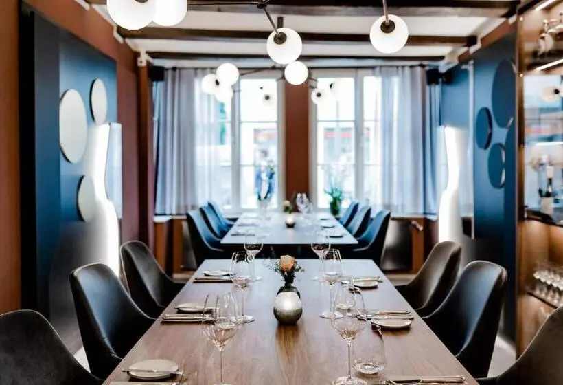 ホテル Stadt Kassel