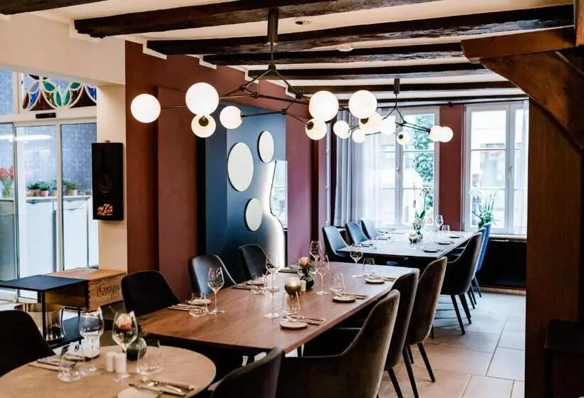 ホテル Stadt Kassel