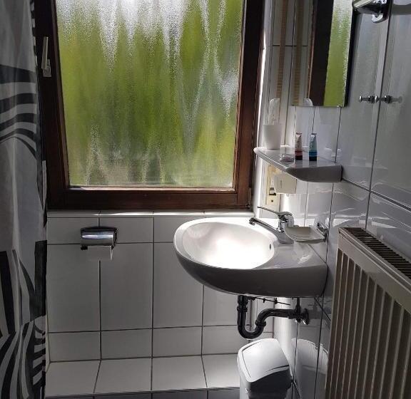 Traube Hotel öffingen