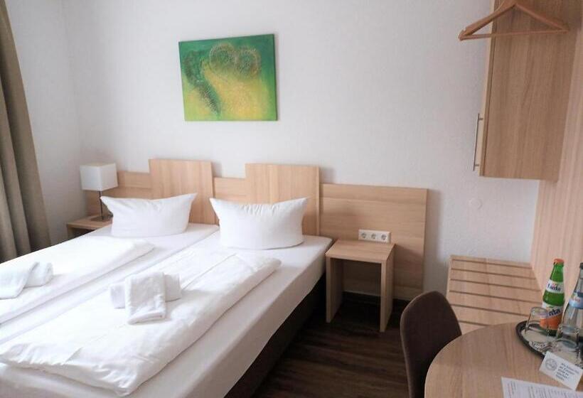 酒店 Zum Prinzen Sinsheim