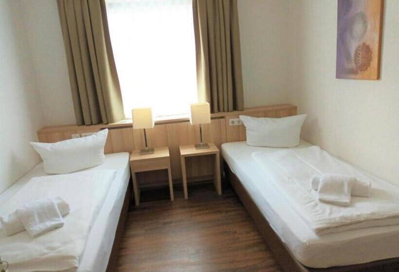 酒店 Zum Prinzen Sinsheim