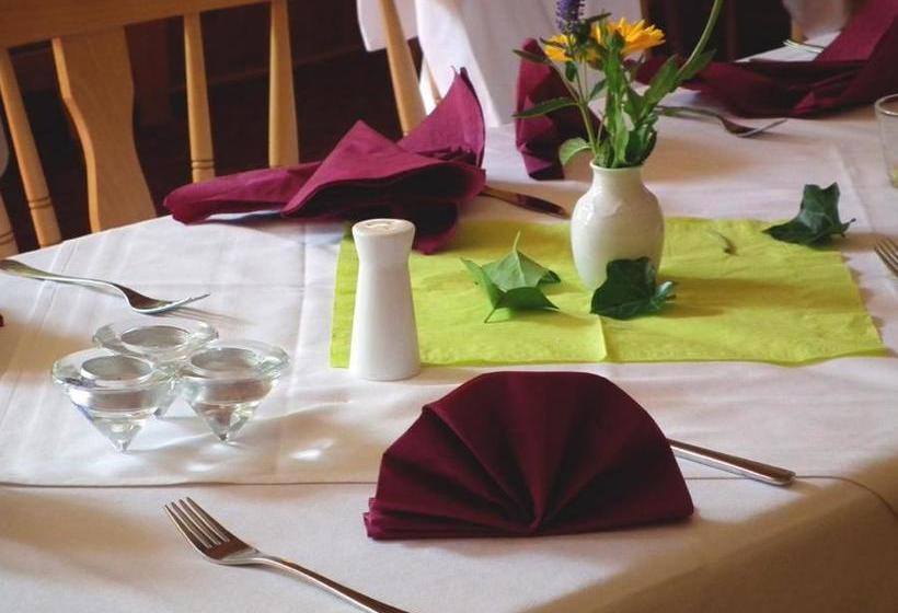 Gasthaus & Hotel Zur Linde