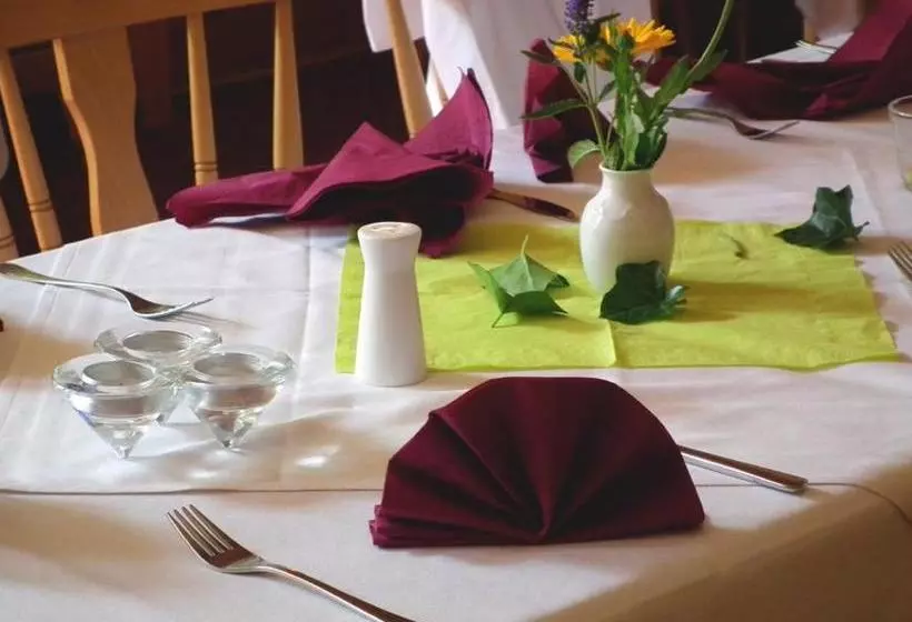 Gasthaus & Hotel Zur Linde