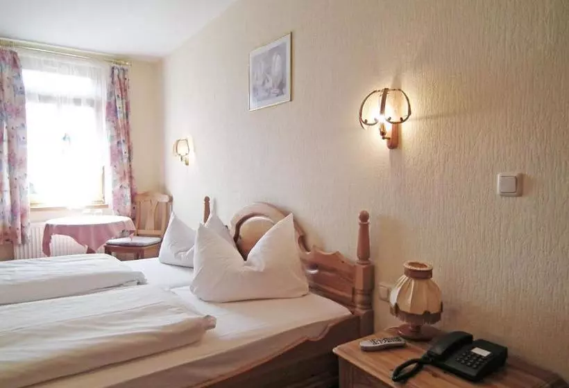 Gasthaus & Hotel Zur Linde
