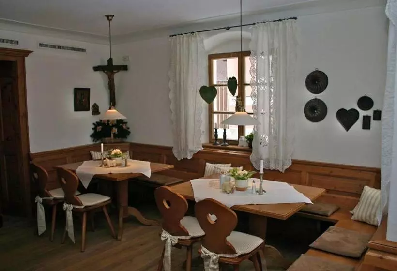 Metzgerei Gasthof Romantik Hotel Der Millipp