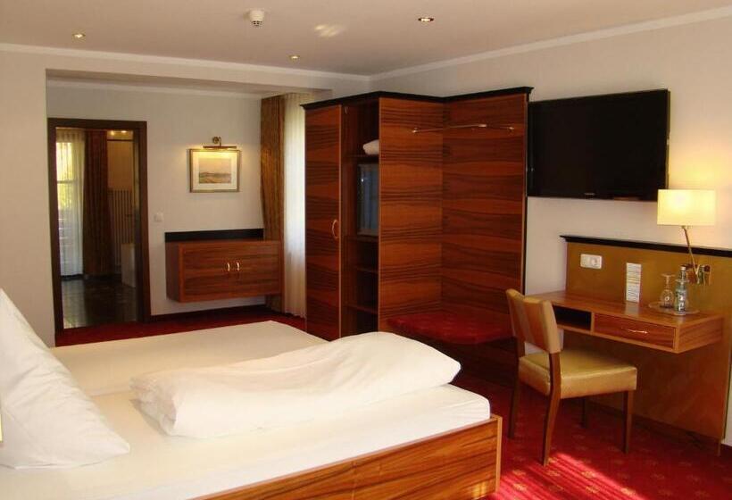 Naturhotel Rügers Forstgut