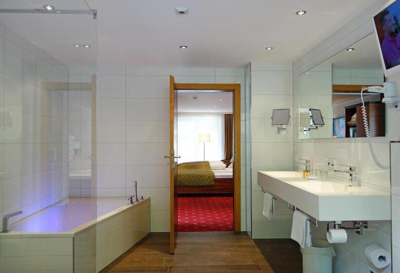 Naturhotel Rügers Forstgut