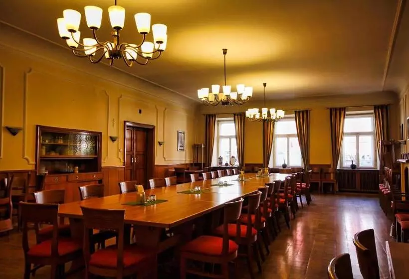 Пансион Gasthof Postbräu Dingolfing