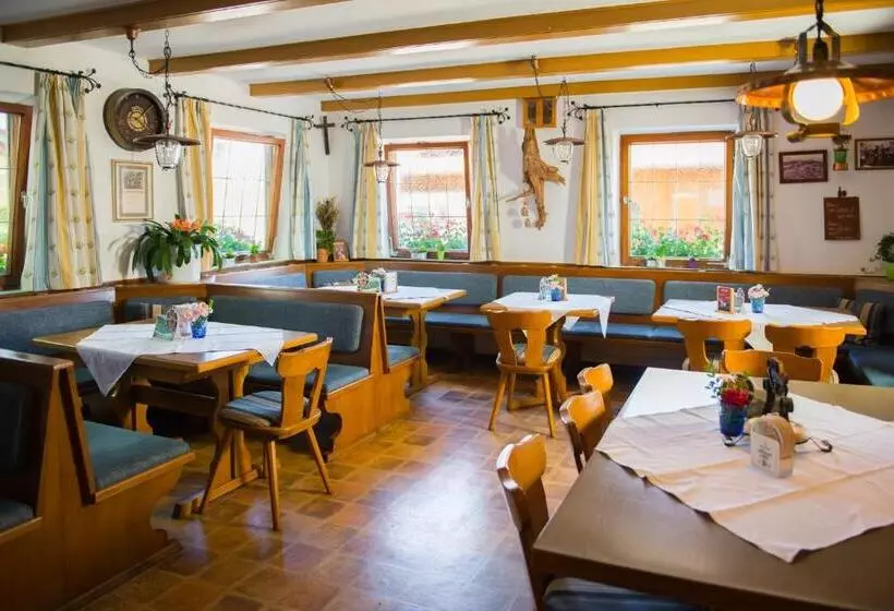 פנסיון Gasthof Rose