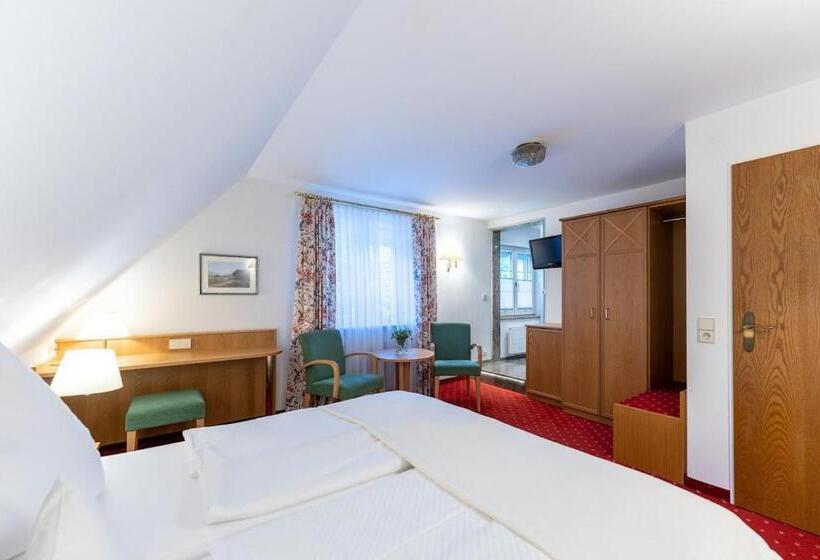 펜션 Landgasthof Adler