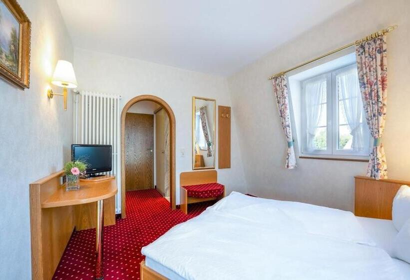 펜션 Landgasthof Adler