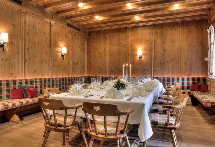 ペンション Zur Post